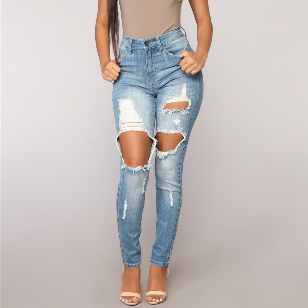 Fashion Nova ripped skinny jeans light wash